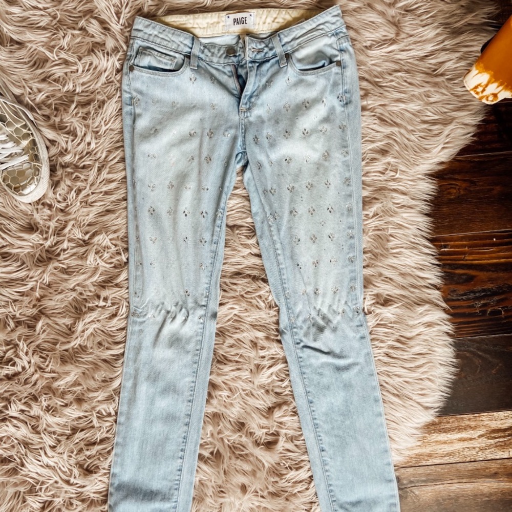 PAIGE diamond flowered jeans